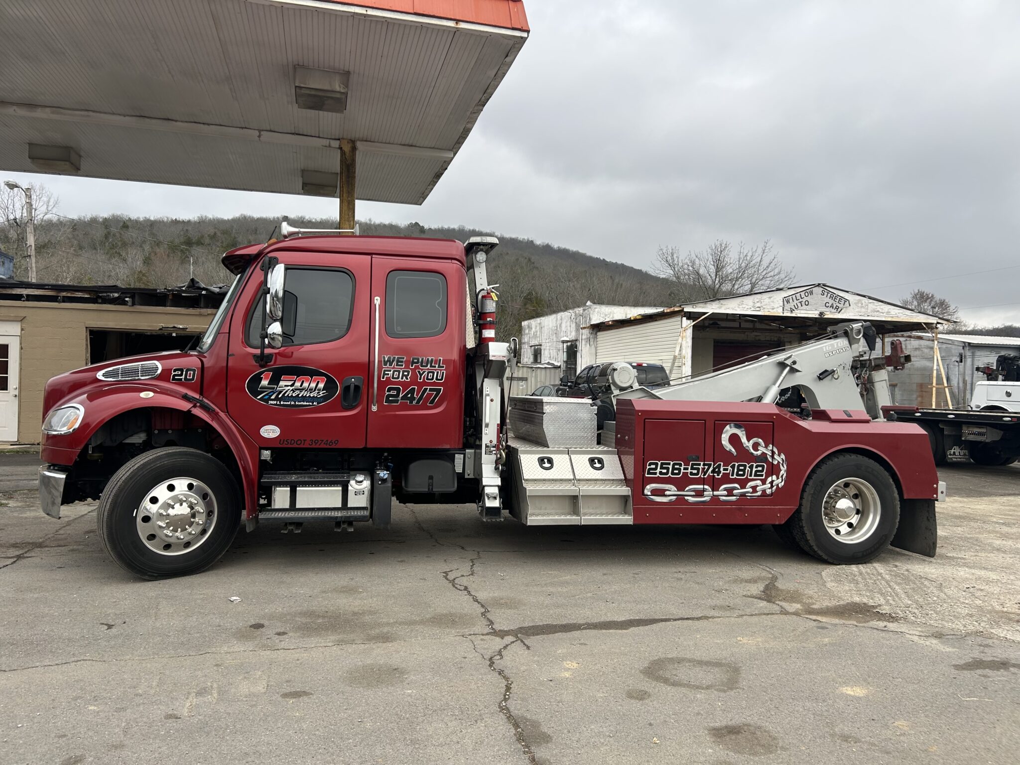 Leon Thomas Tow (11)